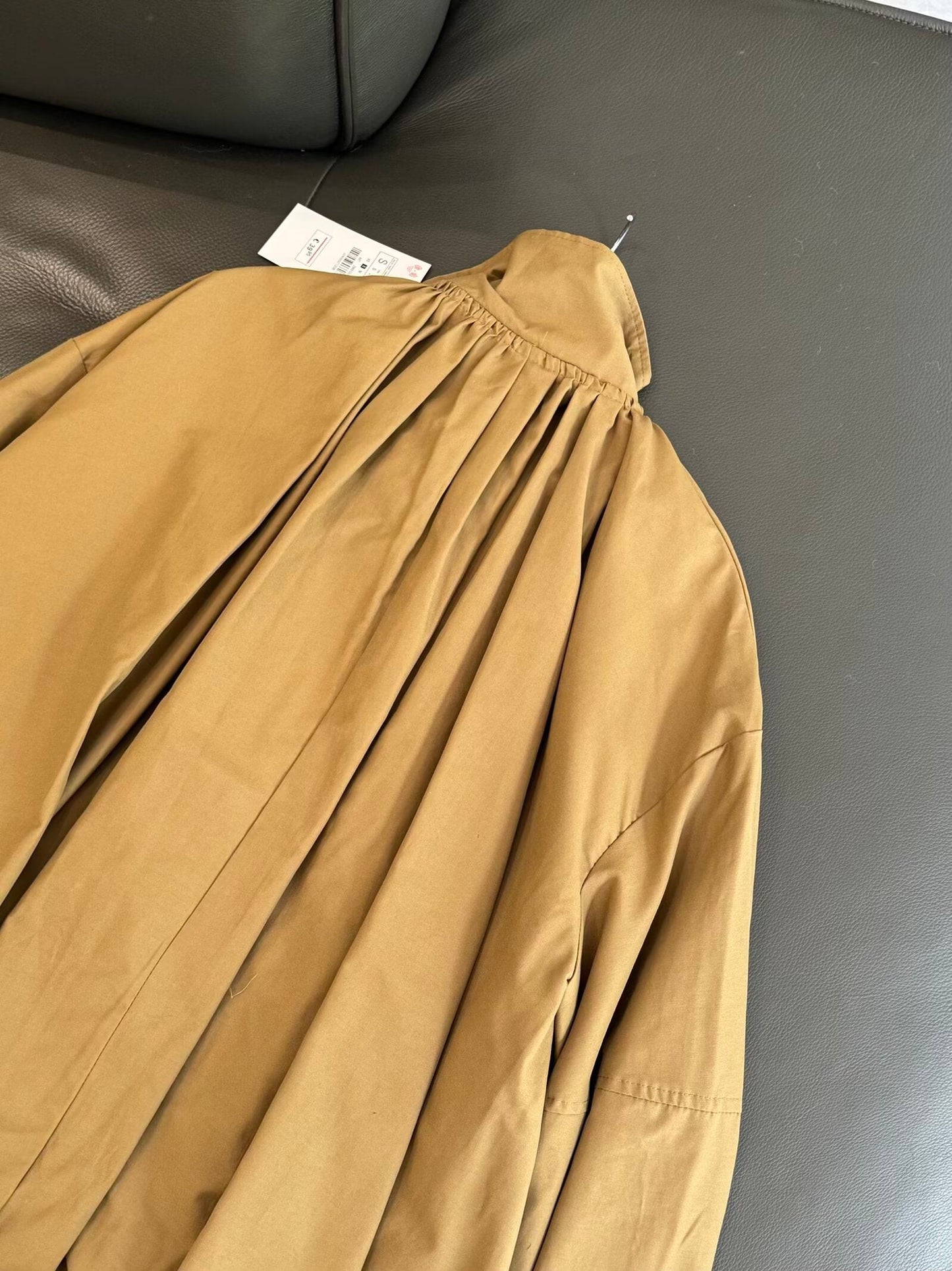 מעיל טיסה קפלים עם צווארון עומד רופף חדש לנשים