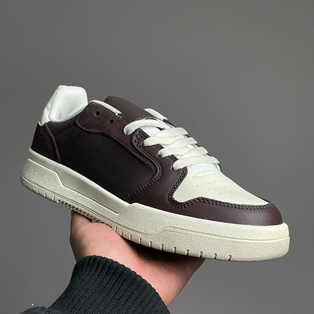 2026 new Joker casual breathable sports shoes have a shoe box
