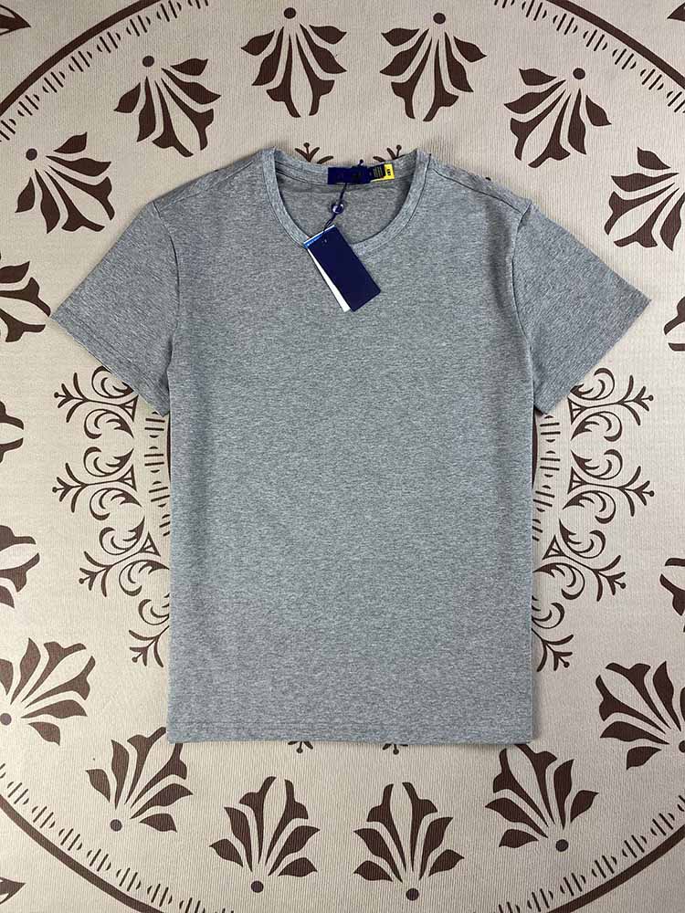 גברים ונשים עם אותה אופנה חדשה ג'וקר חולצת טריקו קז'ואל כותנה עם שרוולים קצרים וצווארון עגול.