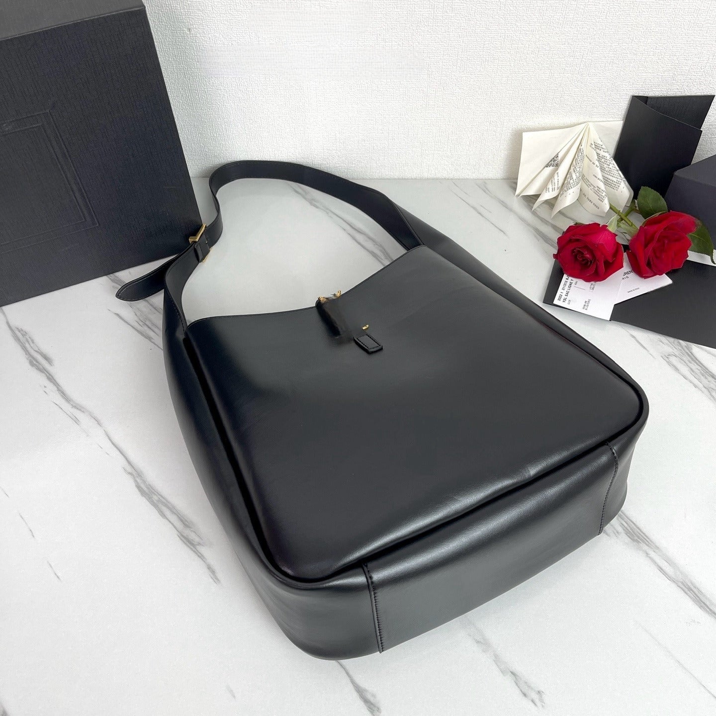 Women's New Joker Large Capacity Bucket Bag with Adjustable Shoulder Strap Shoulder Bag Underarm Bag