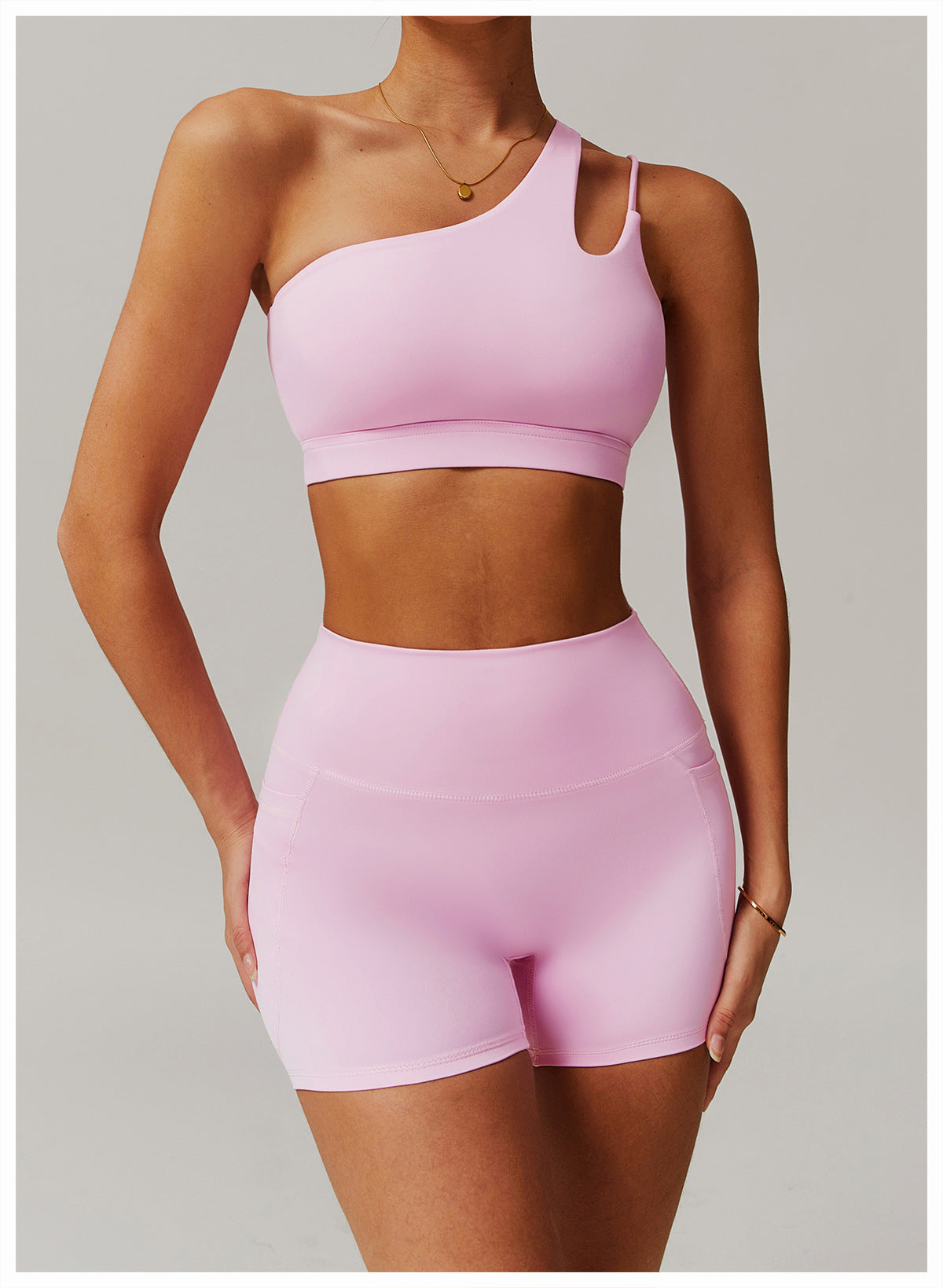 Women's new quick-drying nude sports inclined one-shoulder back yoga bra+pocket breathable fitness shorts