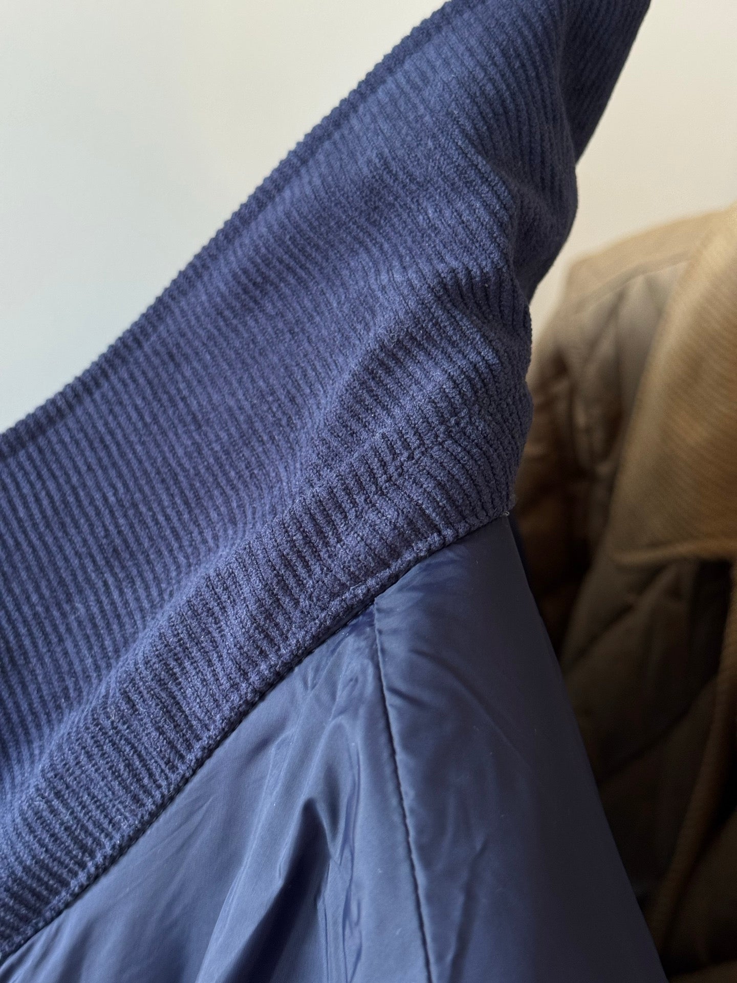 מעיל סתיו וחורף חדש לנשים בסגנון ג'וקר בעיצוב מעוין