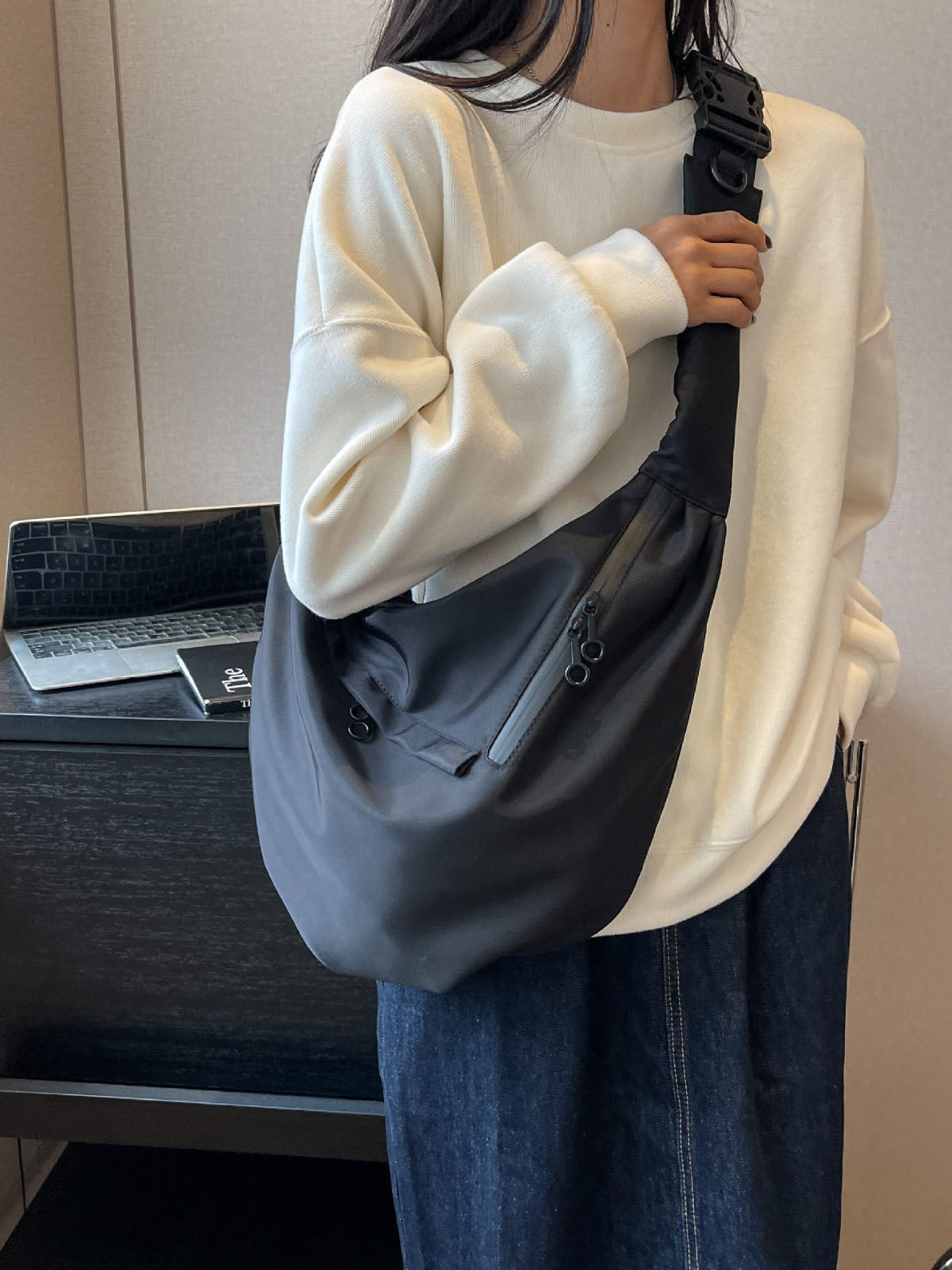 תיק בד אוקספורד חדש לנשים LU 2025 עם קיבולת גדולה ותיק צד עם כתף אחת 