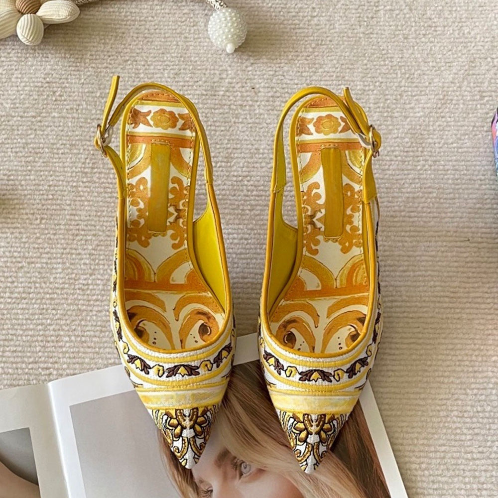 Women's new embroidered graffiti pointed high-heeled sandals have a shoe box