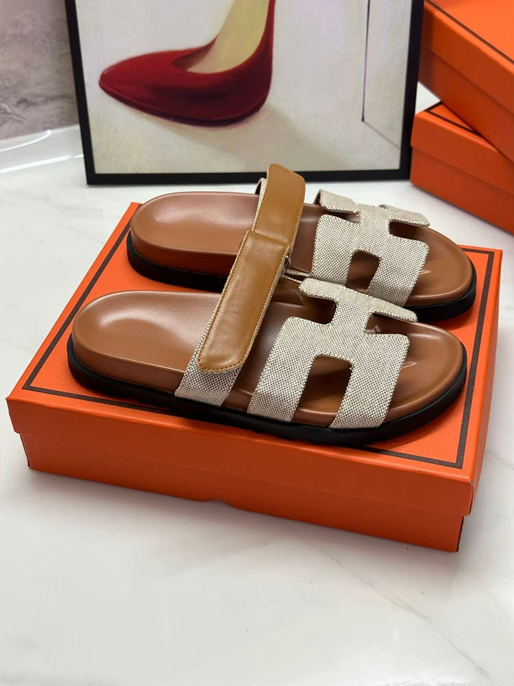 Women's new fashion Joker multicolor hook and loop design thick soled sandals have a shoe box.