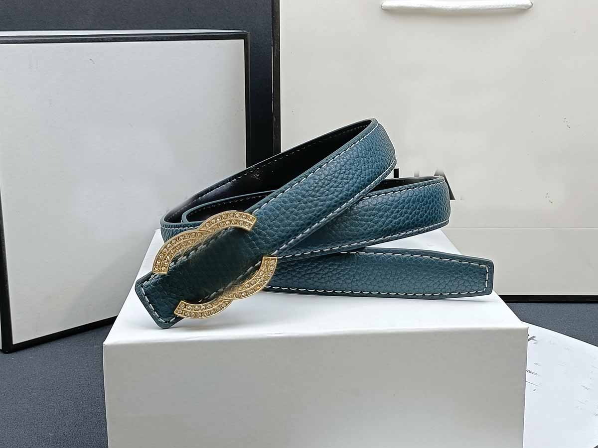 Women's New Fashion Joker Rhinestone Decorative Gold and Silver Buckle Belt Belt With a box