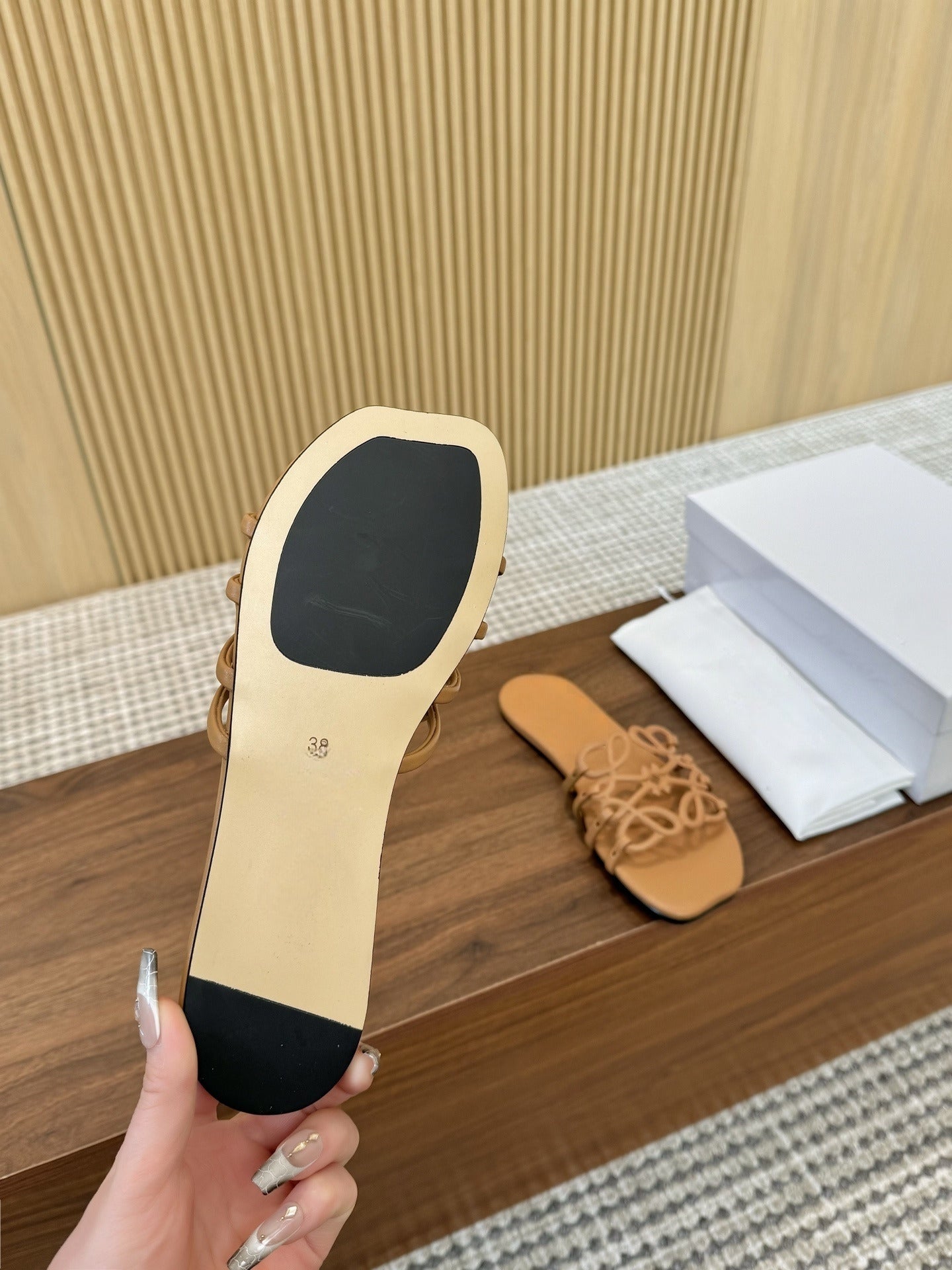 Women's new fashion Joker hollow design thin bottom flat slippers sandals  have a shoe box