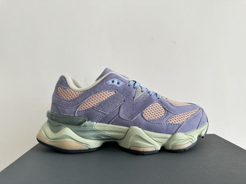 Men's and Women's New Casual Joker Sneakers Mesh Breathable Platform Shock-absorbing Running Shoes.