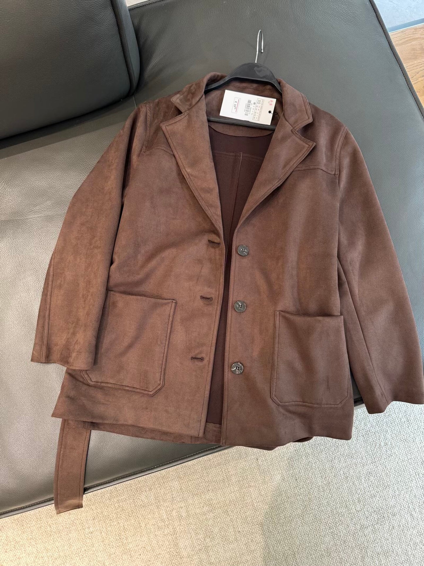 אופנה חדשה לנשים עם חגורה, ז'קט דש עם אפקט אנטי-זמש