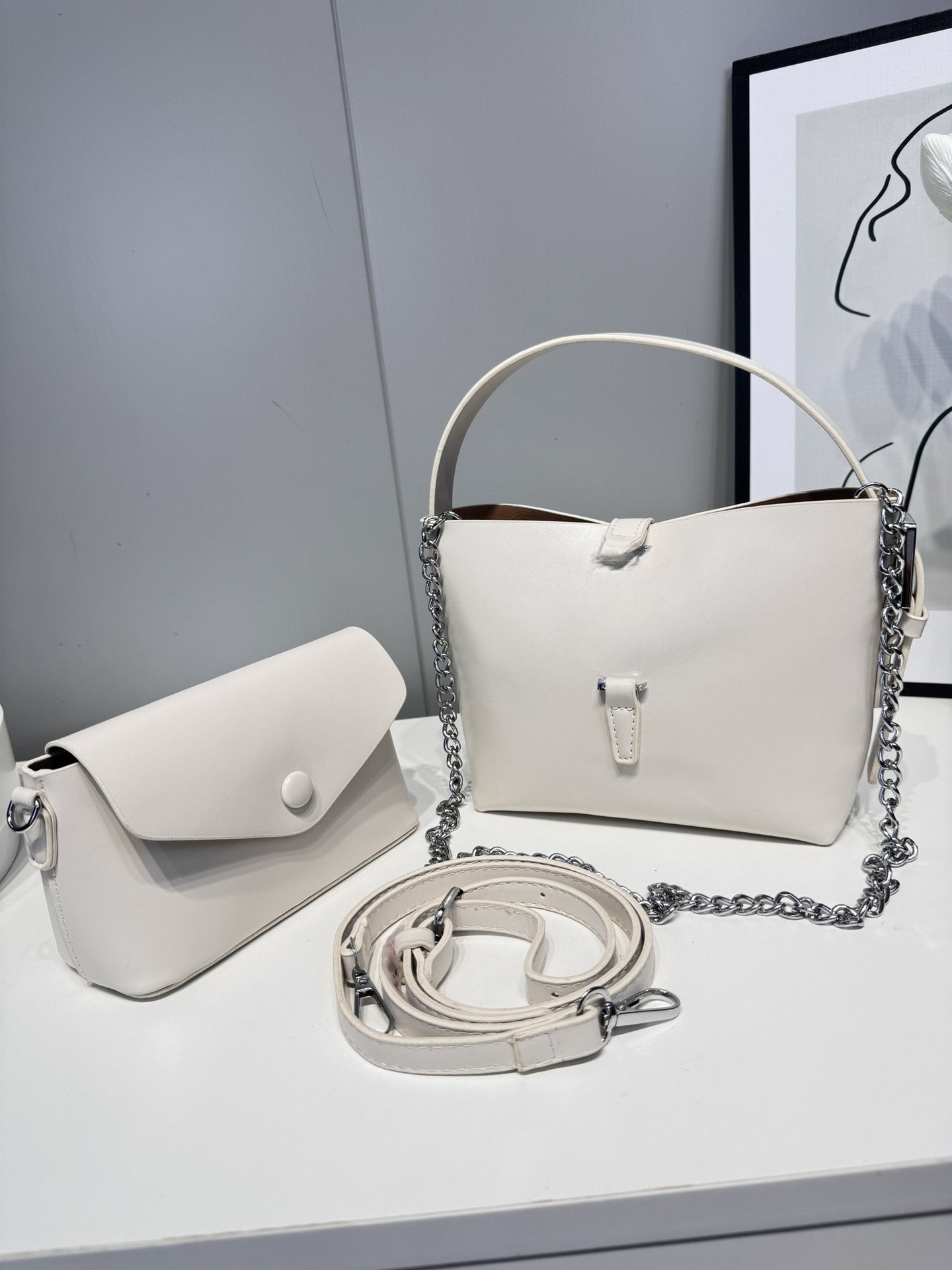 Women's New Fashion Joker Chain Shoulder Strap Mother Bag Large Shoulder Bag Handbag With box