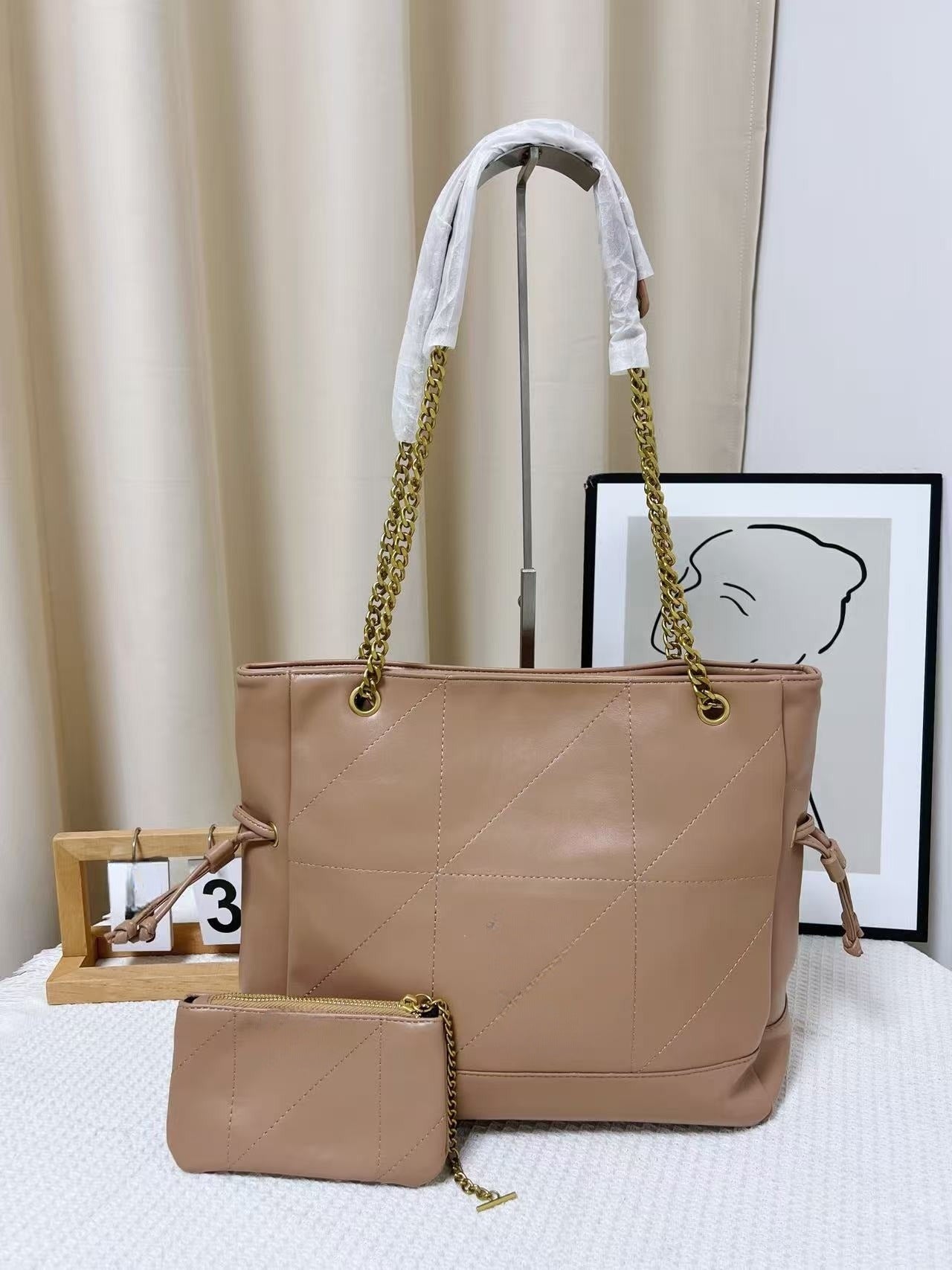 Women's New Fashion Joker Chain Shoulder Strap Large Capacity Shoulder Bag Handbag.