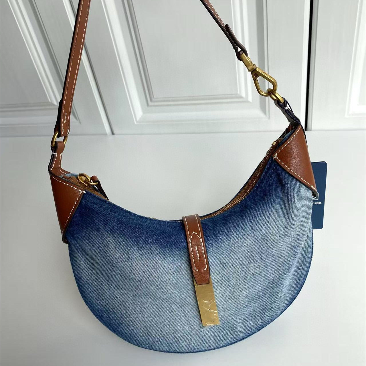 Women's new Joker embroidered denim leather portable daily shoulder bag.