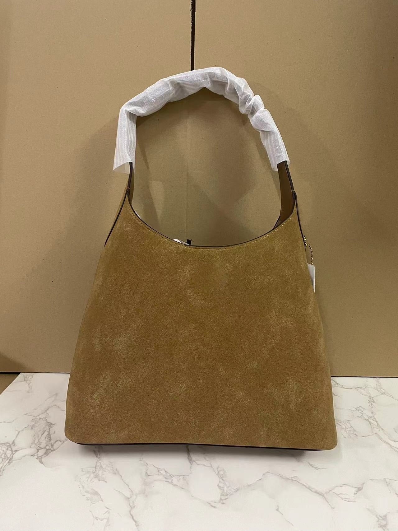 Women's new large-capacity retro one-shoulder handbag