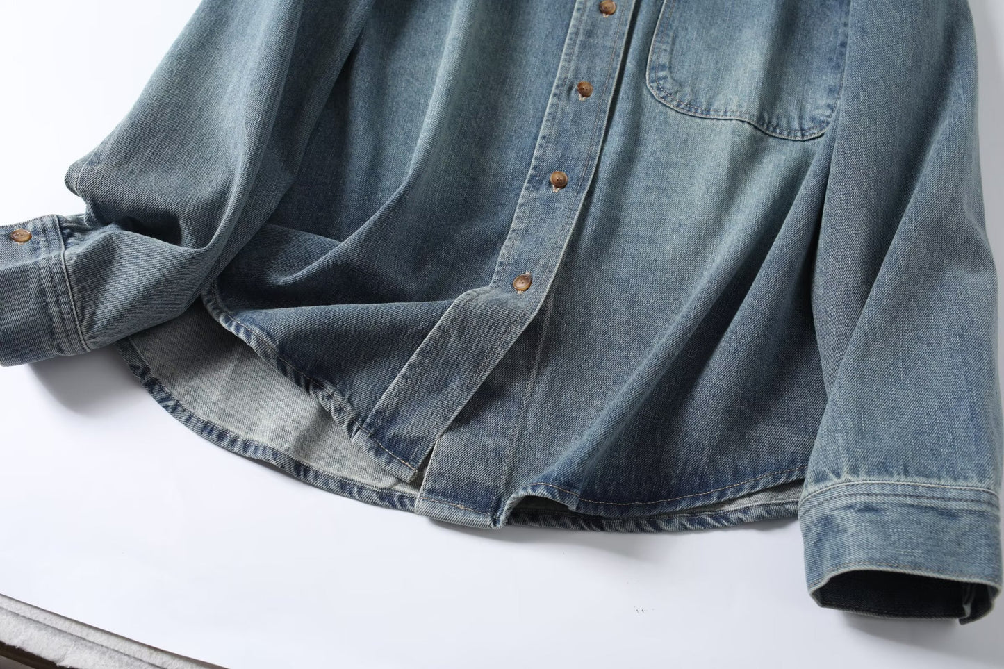 Women's new fashion casual long sleeved Button-up denim shirt