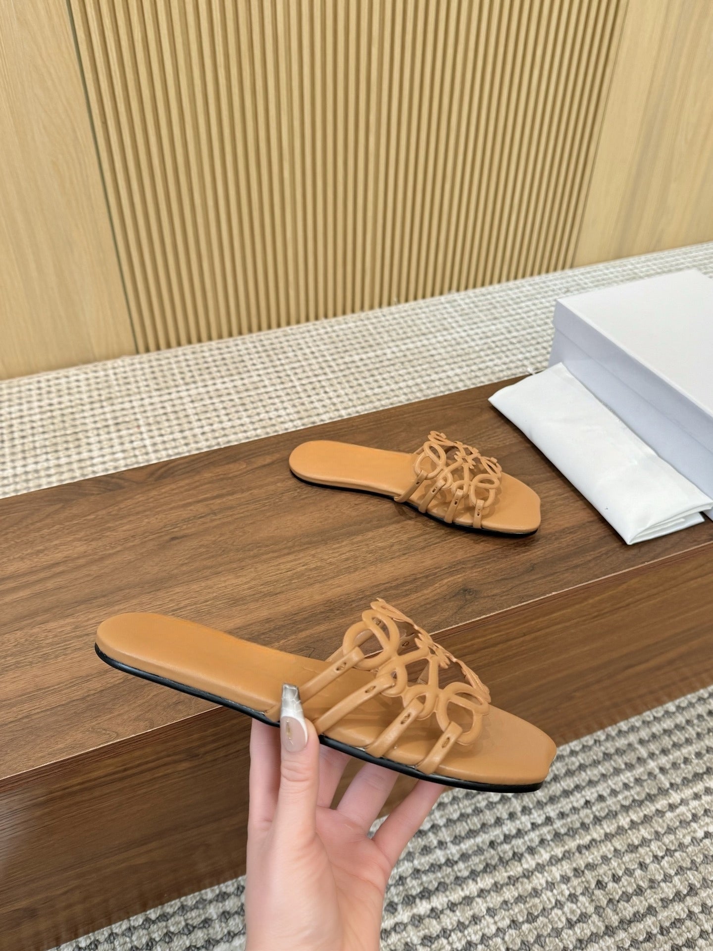 Women's new fashion Joker hollow design thin bottom flat slippers sandals  have a shoe box