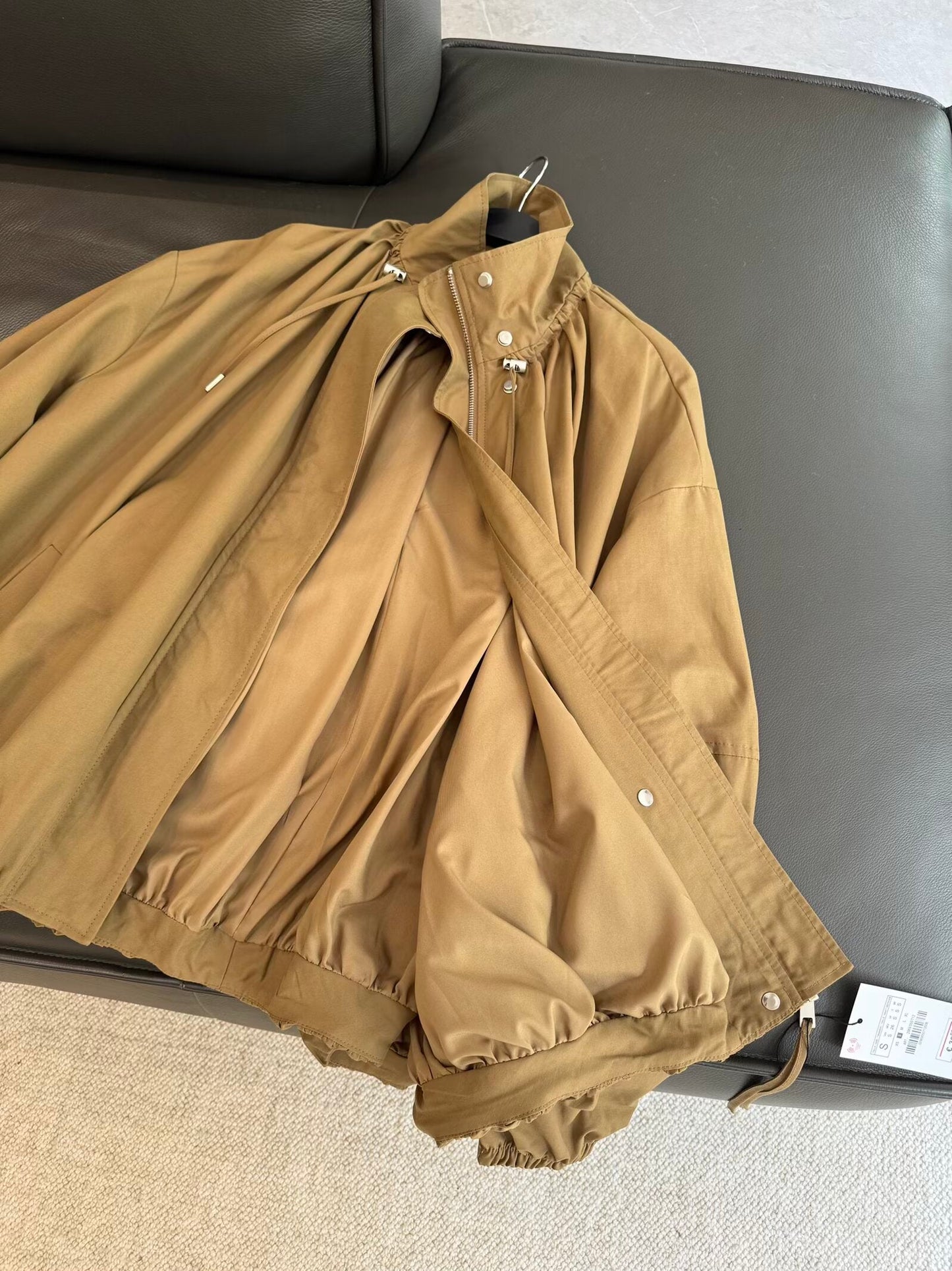 מעיל טיסה קפלים עם צווארון עומד רופף חדש לנשים