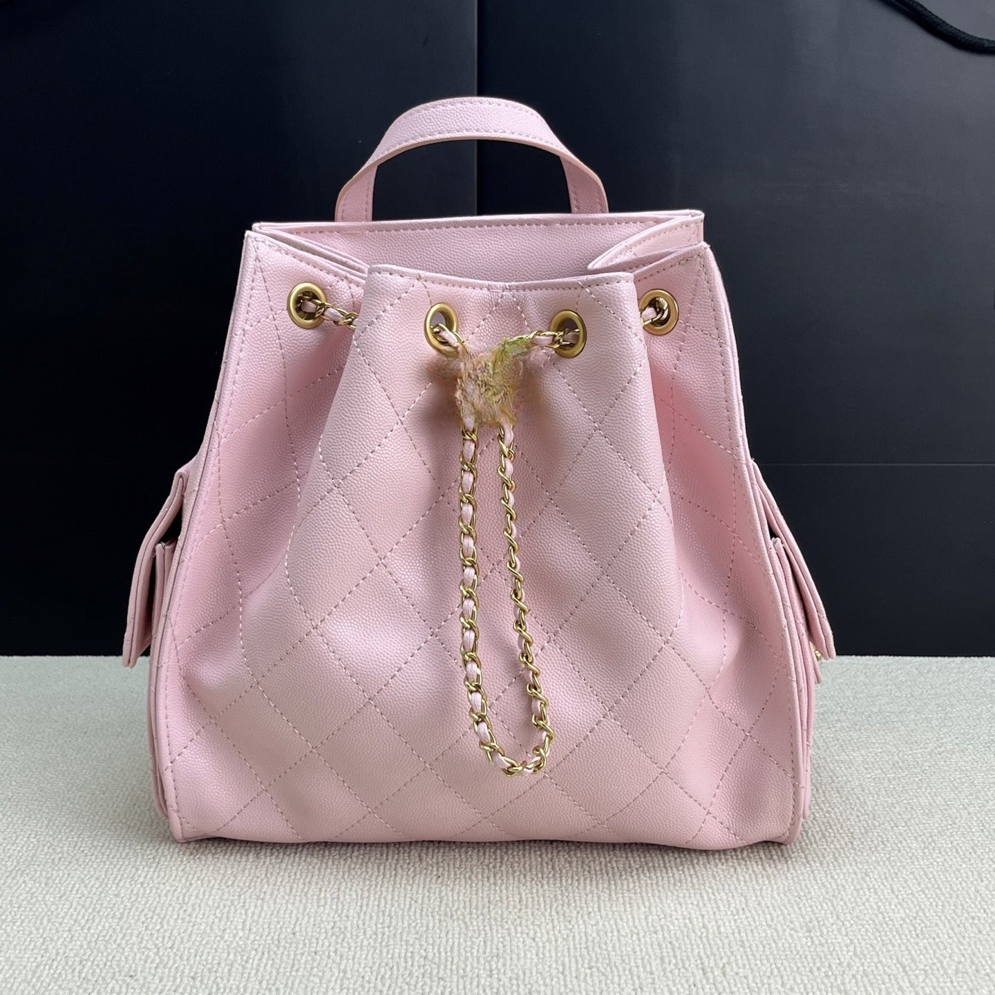 Women's new Joker high-capacity suede leather drawstring chain design backpack