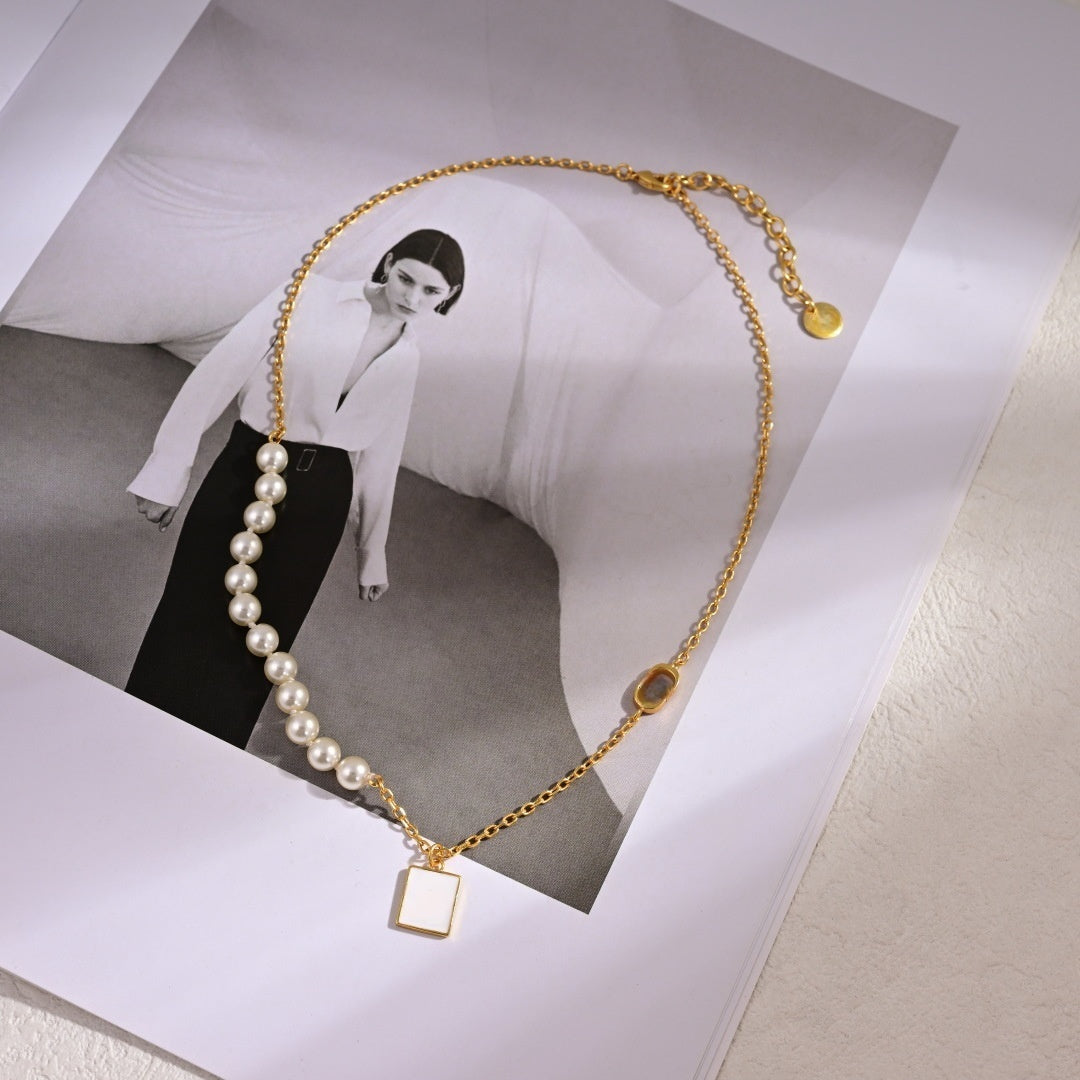 Women's new Joker Golden temperament clavicle necklace