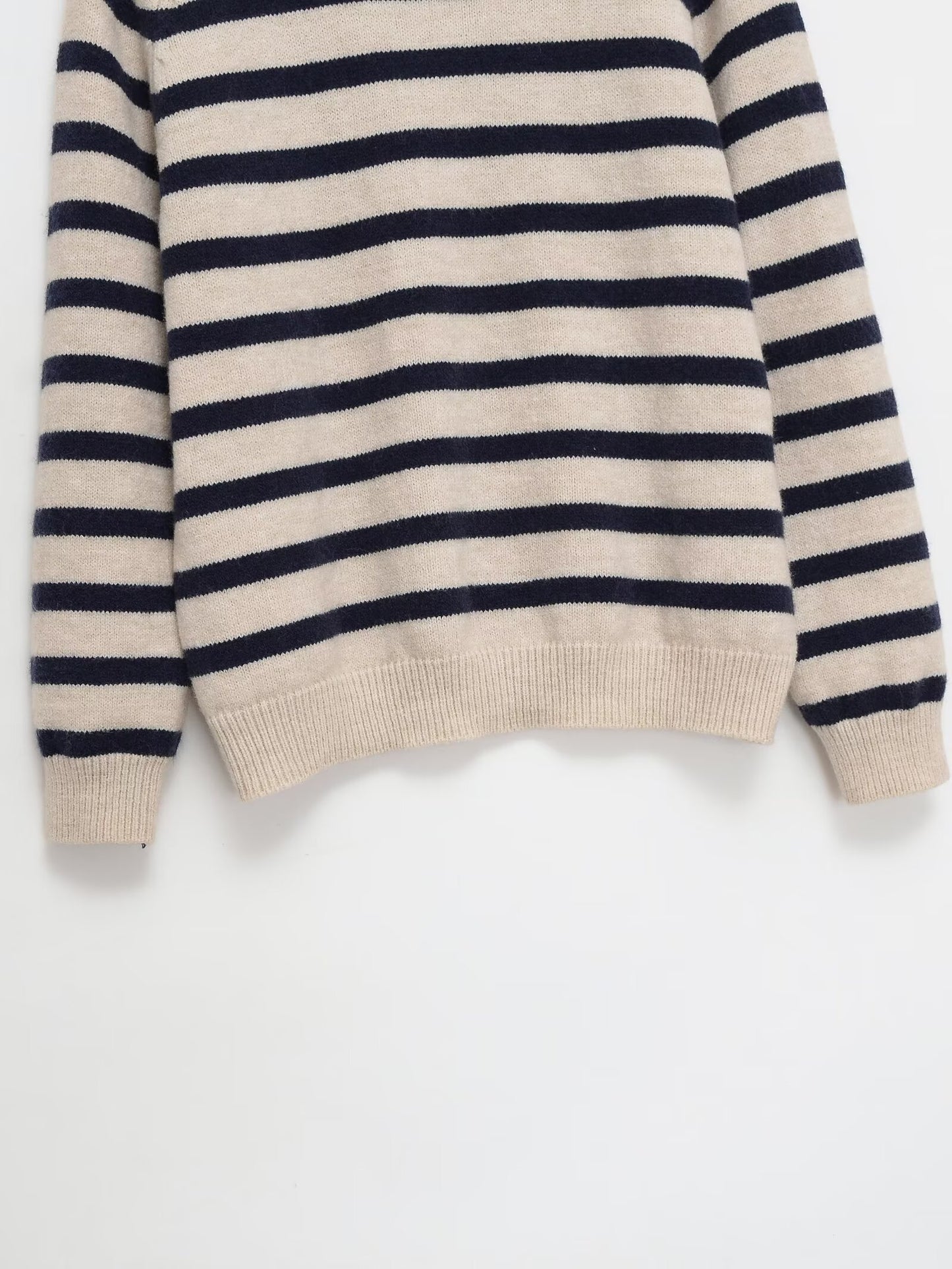 Women's O Neck long sleeved striped knitted sweater