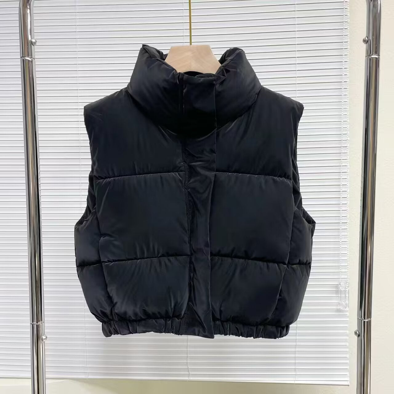 Women's short standing collar sleeveless cotton vest