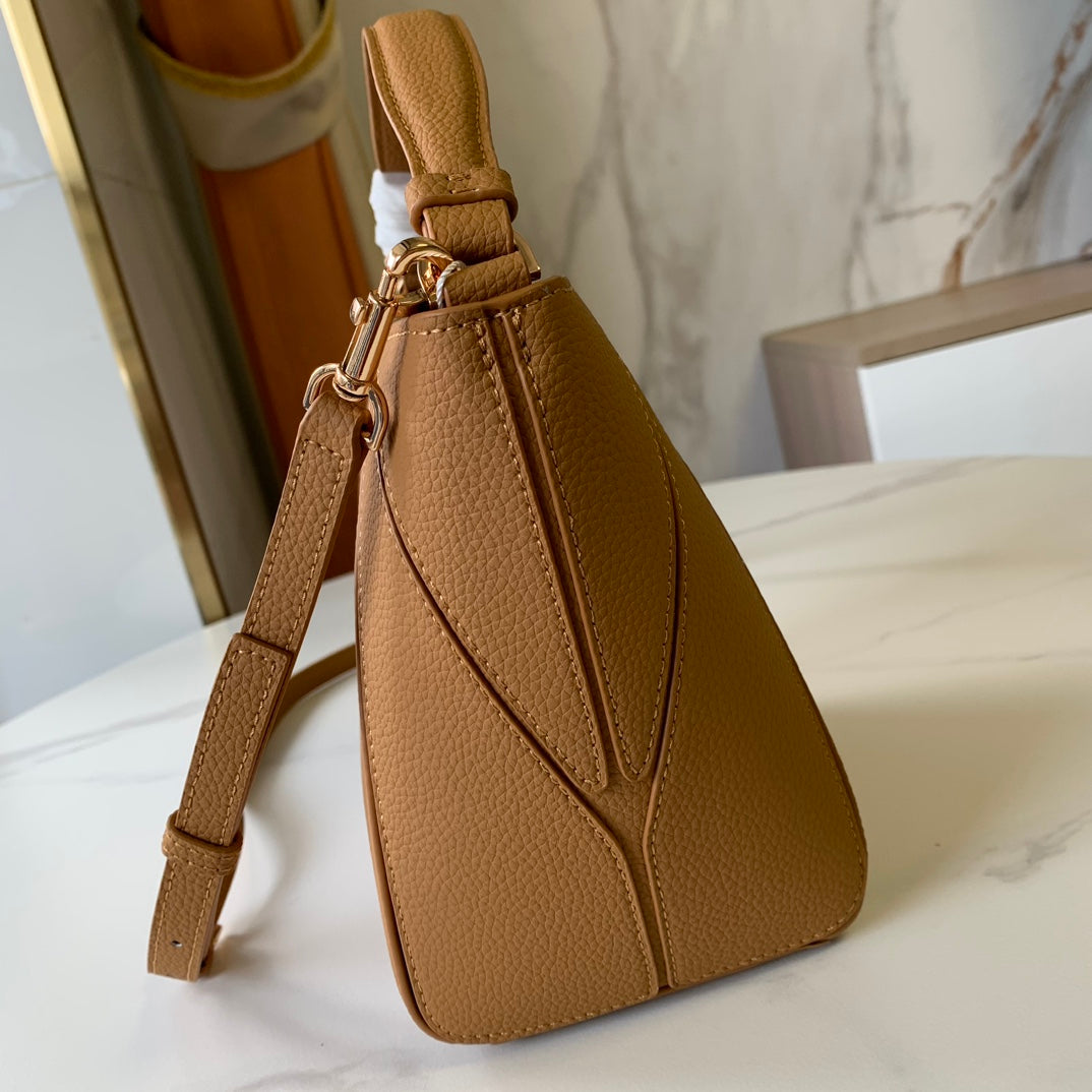 Women's New Fashion Joker Soft Lychee Leather Portable Shoulder Bag Messenger Bag