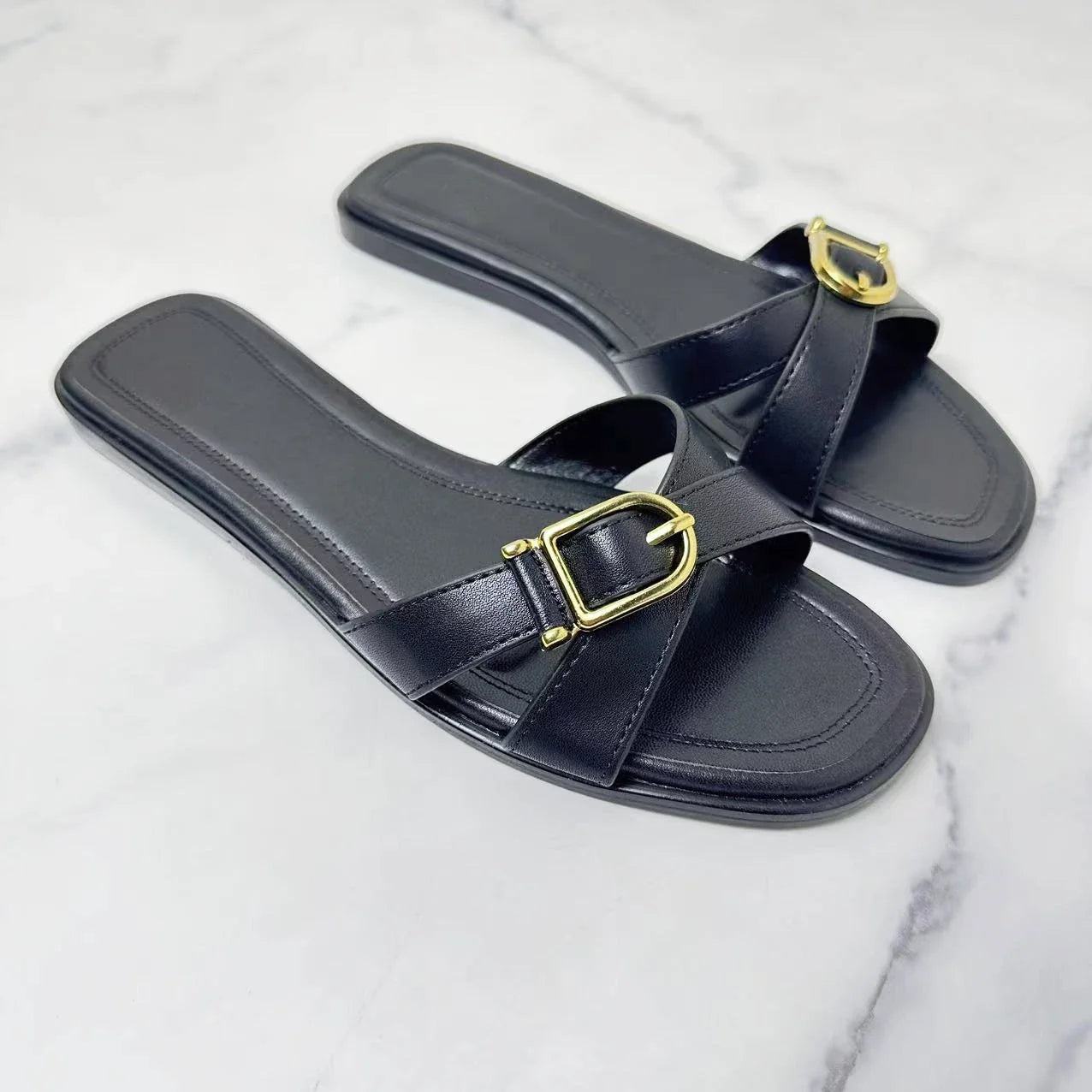 New 2024 Fashion Women's Flat Slippers Square Head Joker Cross Belt Travel Leisure Slippers Women