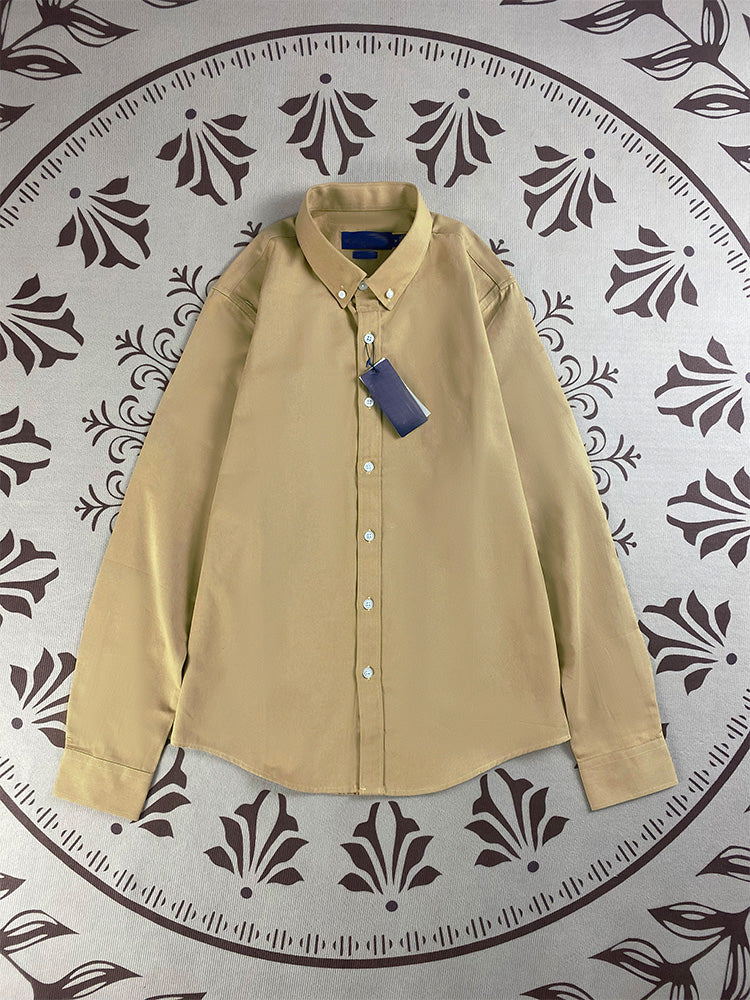 גברים ונשים עם אותה חולצת ג'וקר עם שרוולים ארוכים וקז'ואלית חדשה לזוג, רקומה מכותנה.