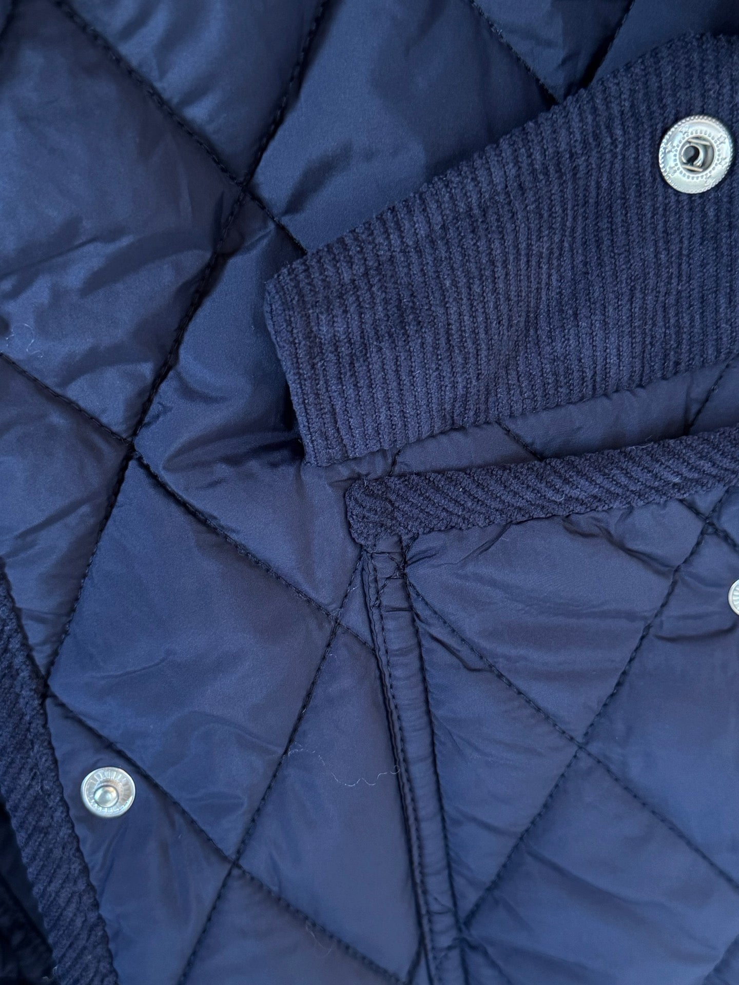 מעיל סתיו וחורף חדש לנשים בסגנון ג'וקר בעיצוב מעוין