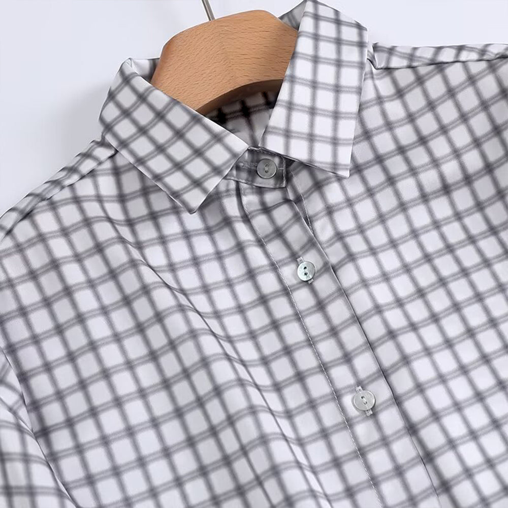 Women's new fashion long sleeved checkered shirt