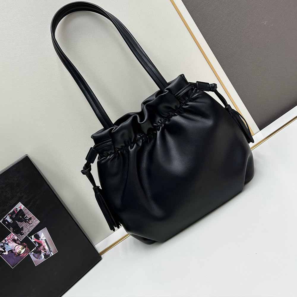 Women's New Fashion Joker Leisure Drawstring Tassel Design Handbag Shoulder Bag