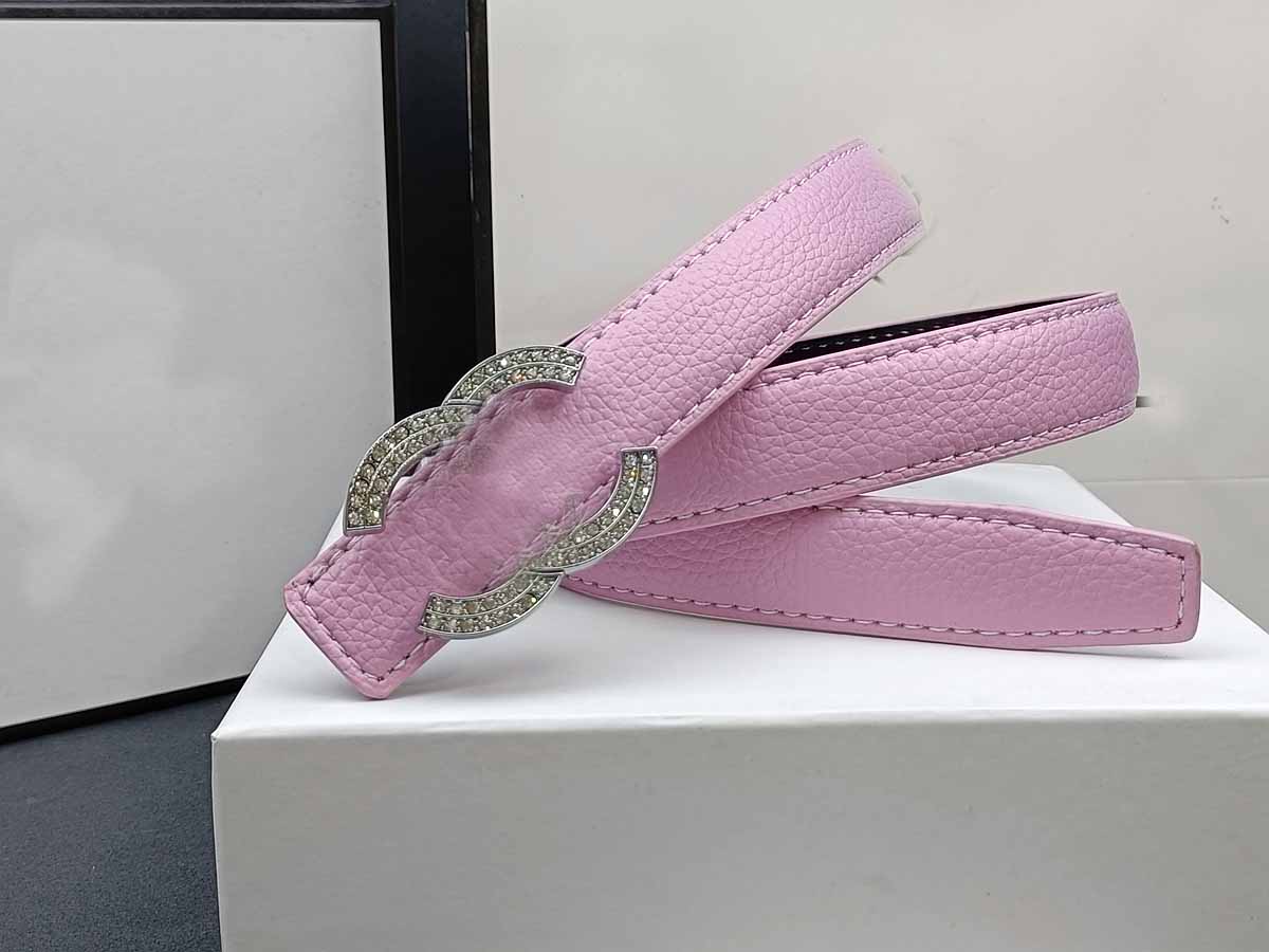 Women's New Fashion Joker Rhinestone Decorative Gold and Silver Buckle Belt Belt With a box