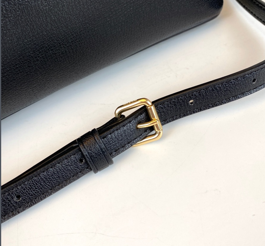 Women's New Fashion Joker Adjustable Shoulder Strap Large Capacity Double Design Portable Shoulder Bag Messenger Bag.