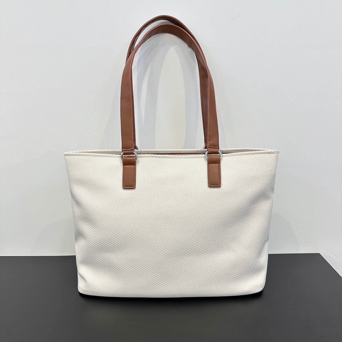 Women's New Fashion Letters Canvas Bag Shoulder Bag Commuter Handbag Large Tote Bag Female Bag