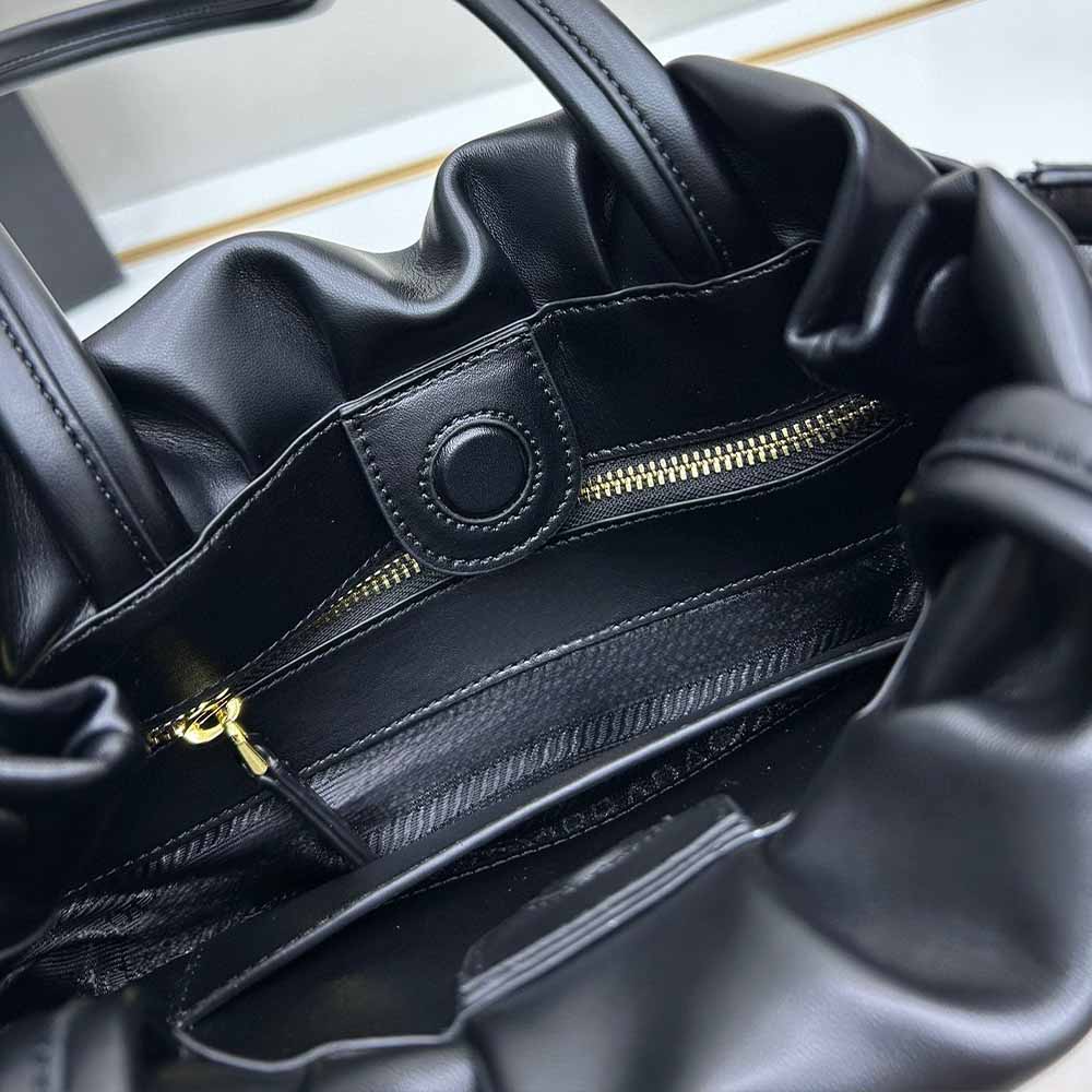 Women's New Fashion Joker Leisure Drawstring Tassel Design Handbag Shoulder Bag