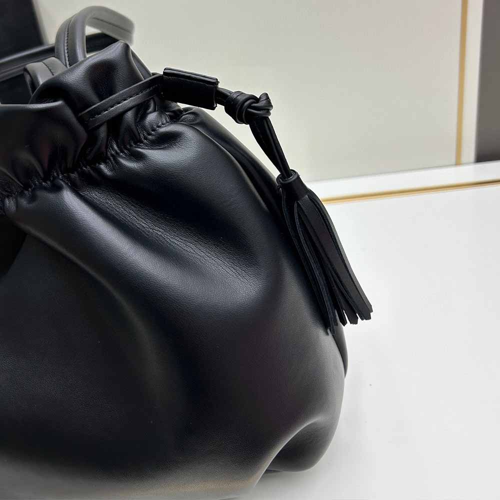 Women's New Fashion Joker Leisure Drawstring Tassel Design Handbag Shoulder Bag