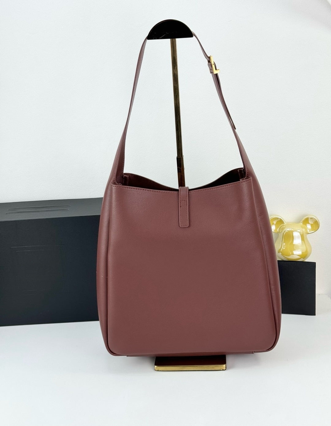 Women's New Joker Large Capacity Bucket Bag with Adjustable Shoulder Strap Shoulder Bag Underarm Bag