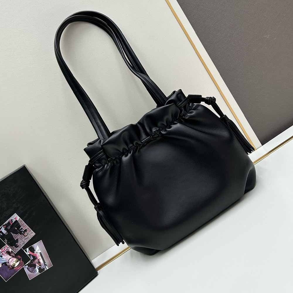 Women's New Fashion Joker Leisure Drawstring Tassel Design Handbag Shoulder Bag