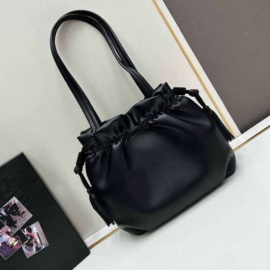Women's New Fashion Joker Leisure Drawstring Tassel Design Handbag Shoulder Bag