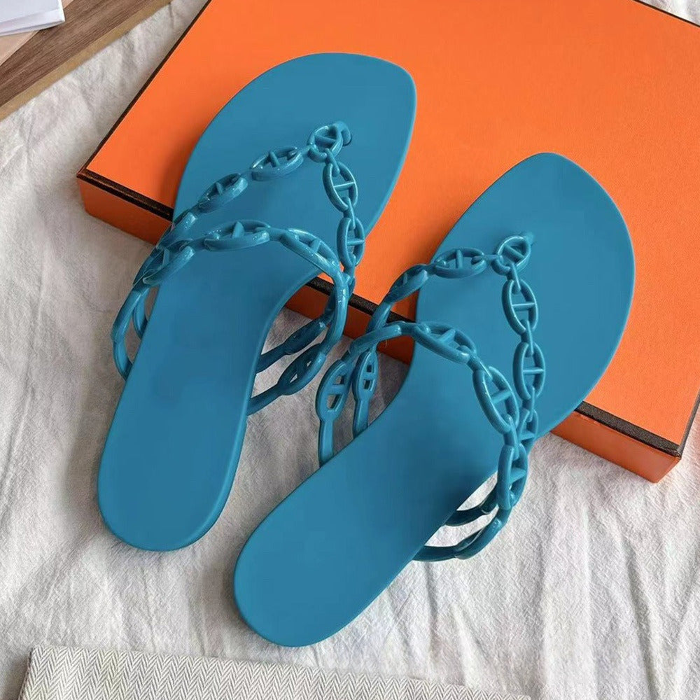 Women's new versatile flip-flops low-heeled sandals have a shoe box