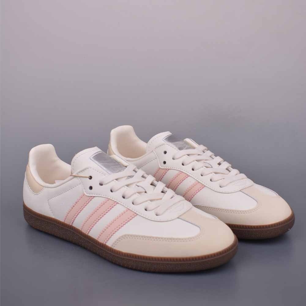 Men and Women with The New Joker Casual Retro Color Matching Design Comfortable and Light Casual Sneakers.