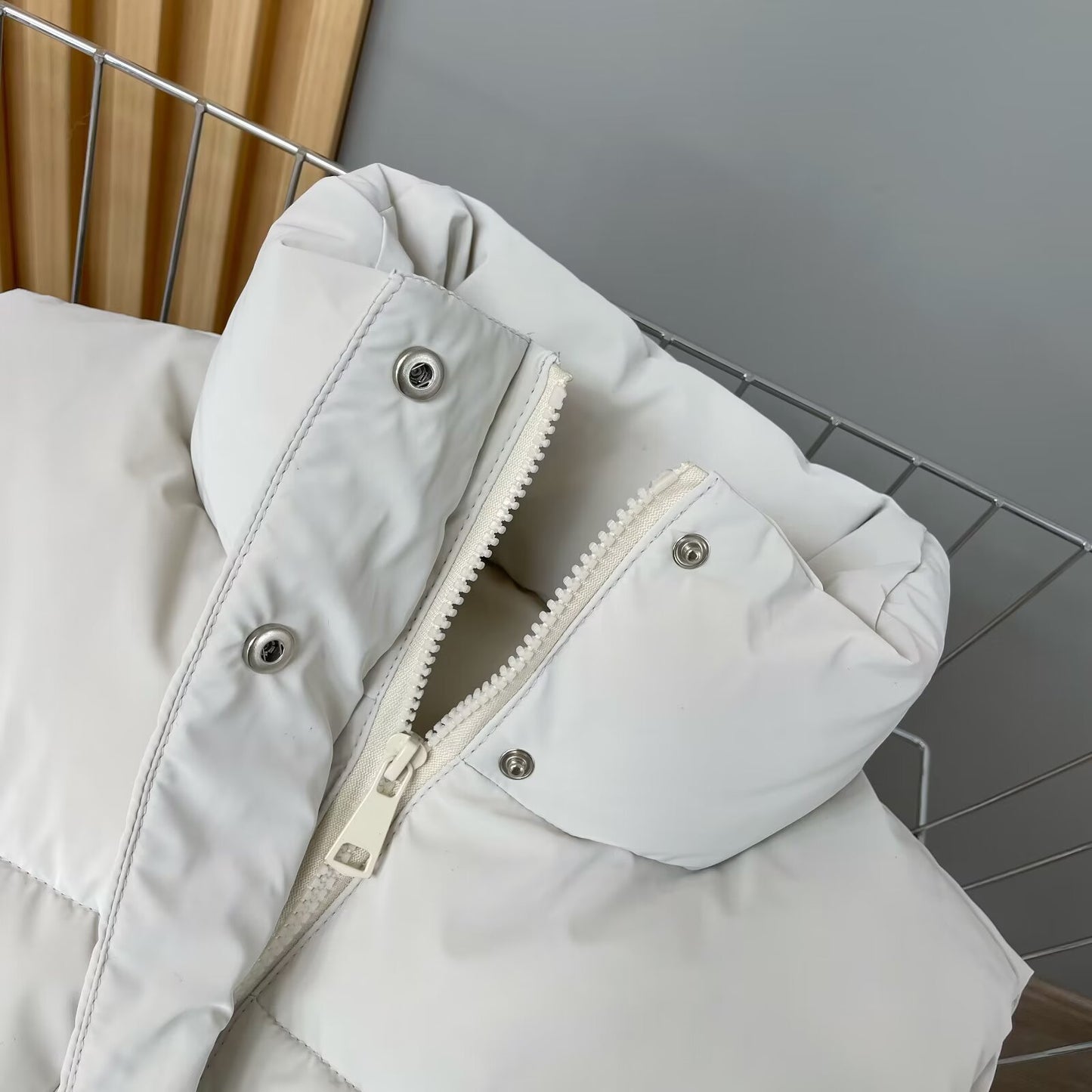 Women's short standing collar sleeveless cotton vest