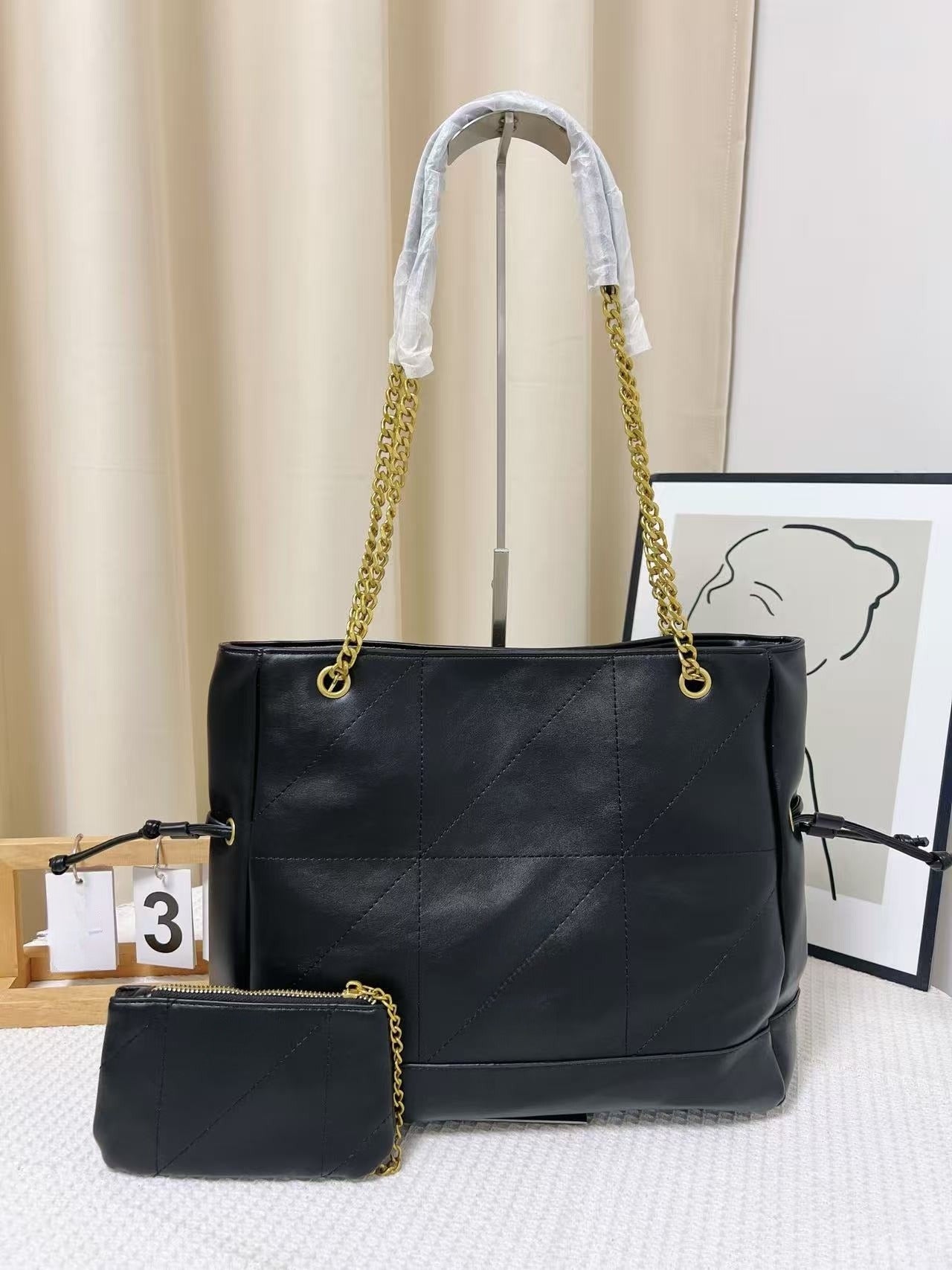 Women's New Fashion Joker Chain Shoulder Strap Large Capacity Shoulder Bag Handbag.