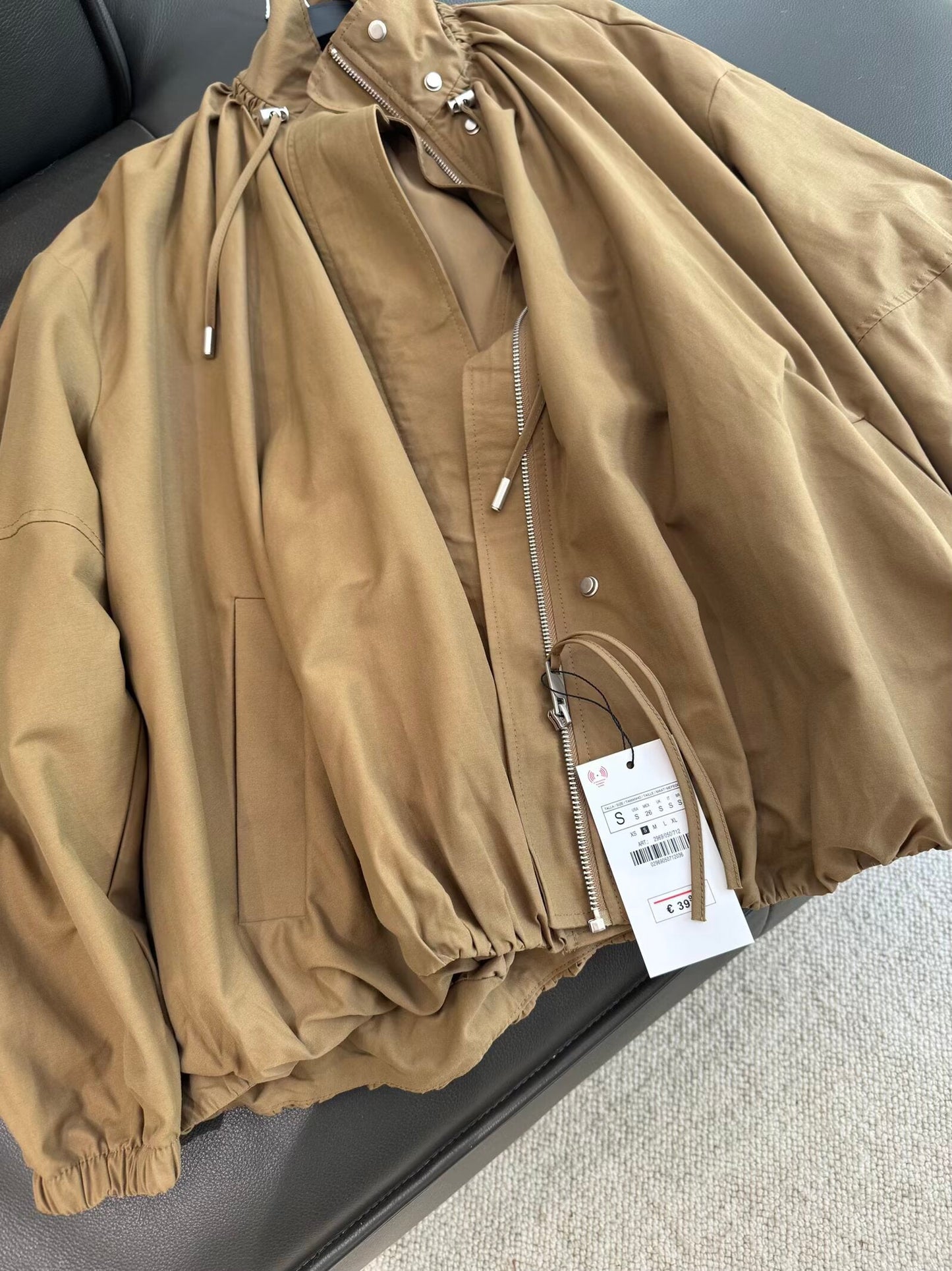 מעיל טיסה קפלים עם צווארון עומד רופף חדש לנשים