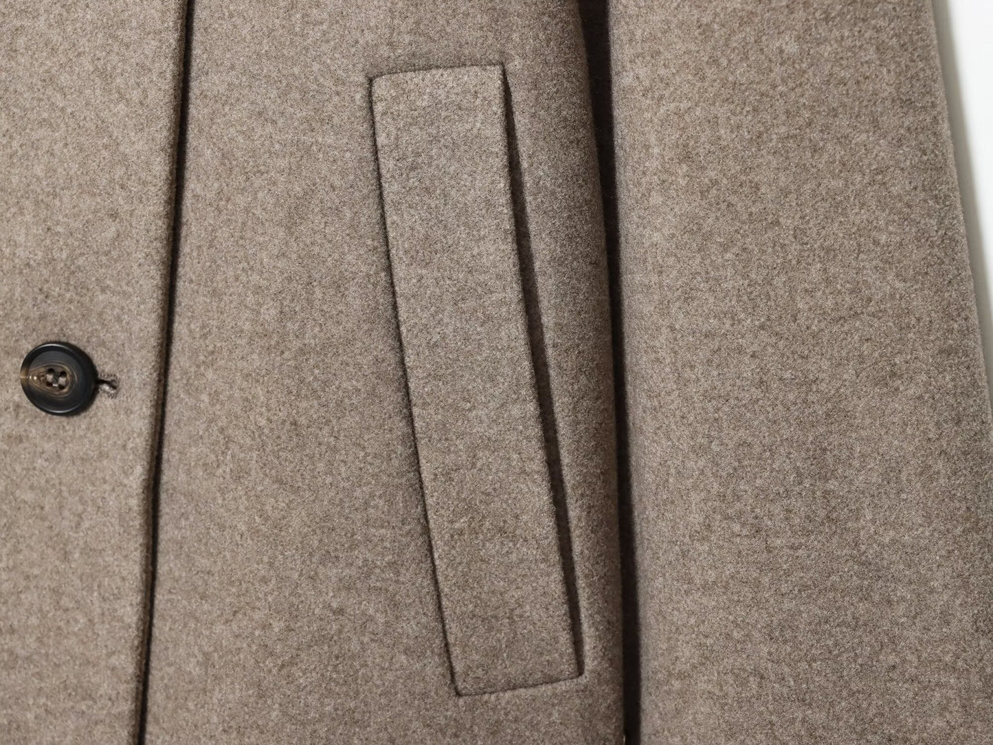 Women's loose standing collar warm woolen coat